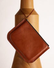 Load image into Gallery viewer, Jil Pouch