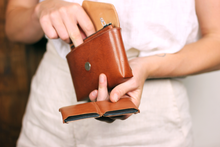Load image into Gallery viewer, Tuk Wallet - Large